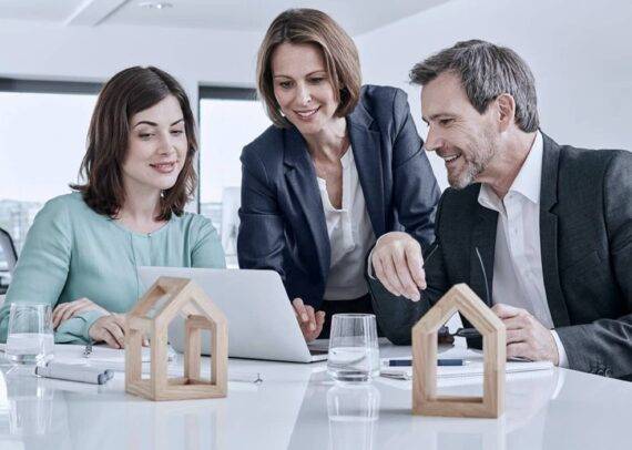 Pakistan PROPERTY INVESTMENT OPPORTUNITIES: WHERE TO PUT YOUR MONEY